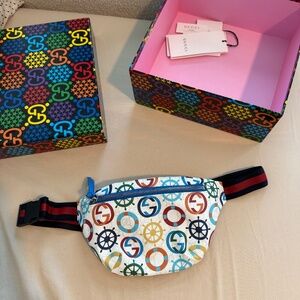 GUCCI kids’ Supreme Sea Print Belt Bag